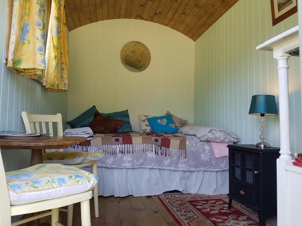 Shepherds Hut Dolly Wagon 케직 외부 사진
